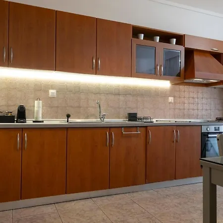 Sunshine Grand Apartment-metro Station Апартамент *