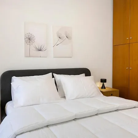 Sunshine Grand Apartment-metro Station Апартамент *