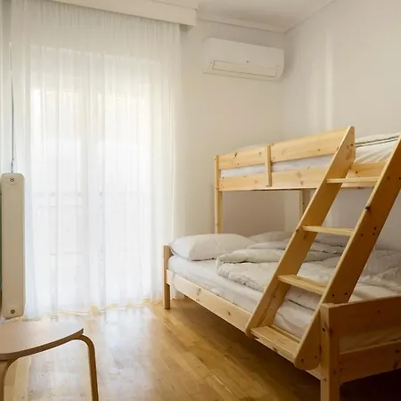 Sunshine Grand Apartment-metro Station * Солун